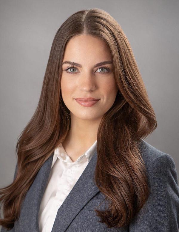 Portrait of Macy Bolinske