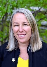 Portrait of Mandy Steele