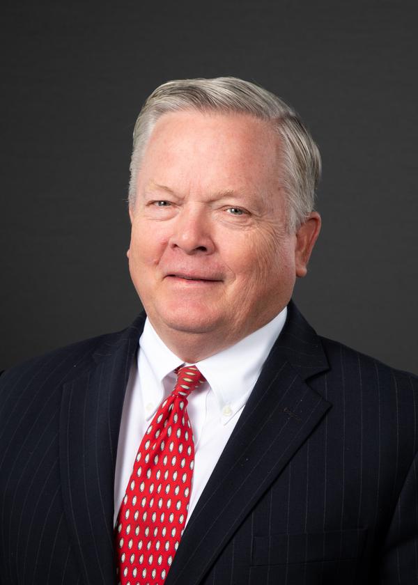 Portrait of Mark Thompson