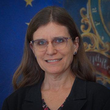 Portrait of Michelle Bos-Lun