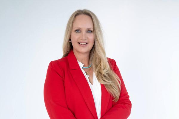 Portrait of Nicole Tobiassen