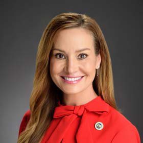 Portrait of Paula Davis