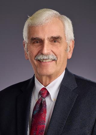 Portrait of Ron Mendive