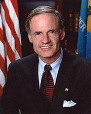 Thomas R. Carper portrait