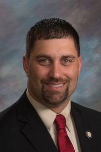 Portrait of Tom Pischke