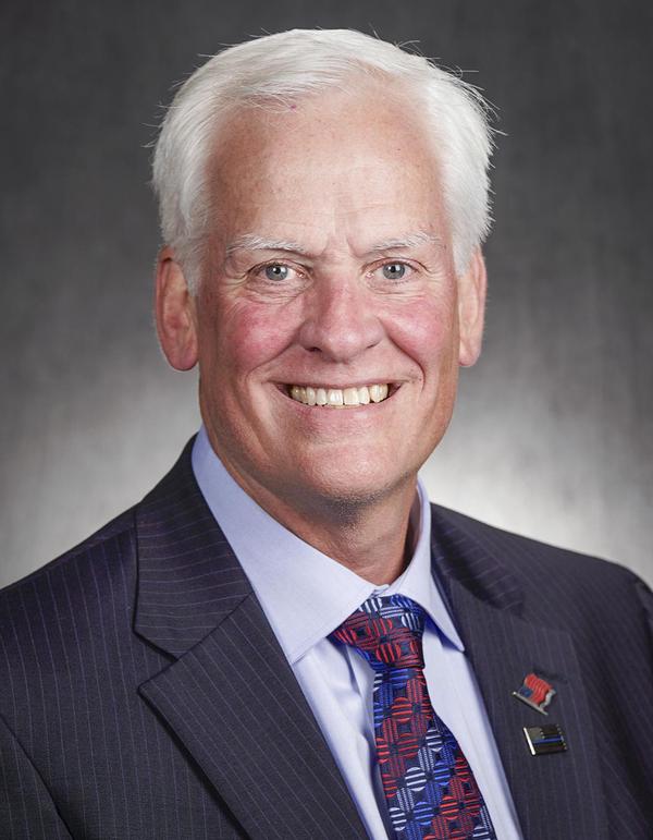 Portrait of Tom Sexton