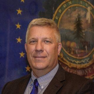 Portrait of Tom Stevens