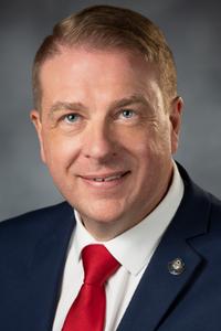 Portrait of Vince Deeds